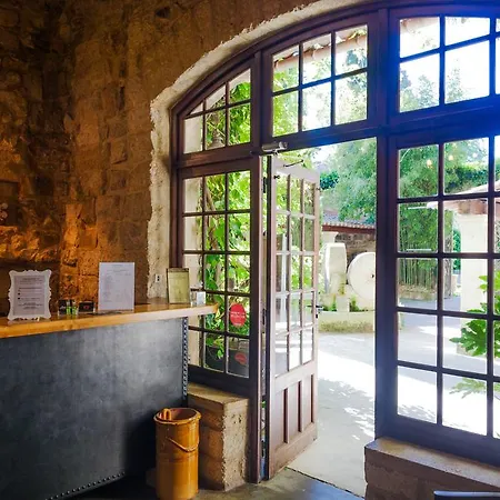 Hotel Du Pont Romain 3*